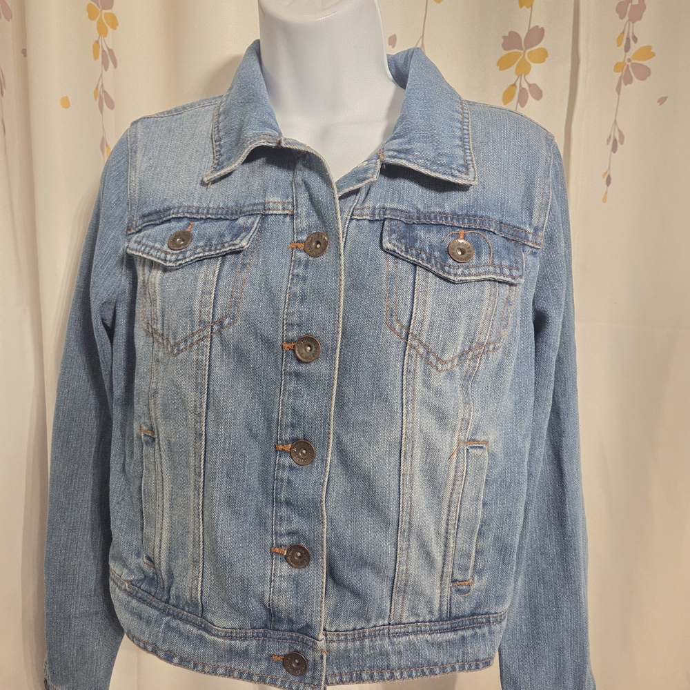 Trendy Dollhouse Light Blue Jean Jacket Button Up Vintage - Size‎ Medium